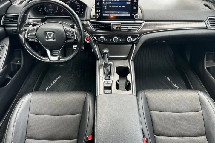 $21900 : Honda Accord 2022 Sport 4dr image 6