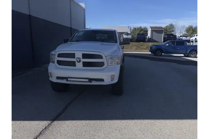 $20101 : Ram 1500 2014 4x4 Express 4d image 6