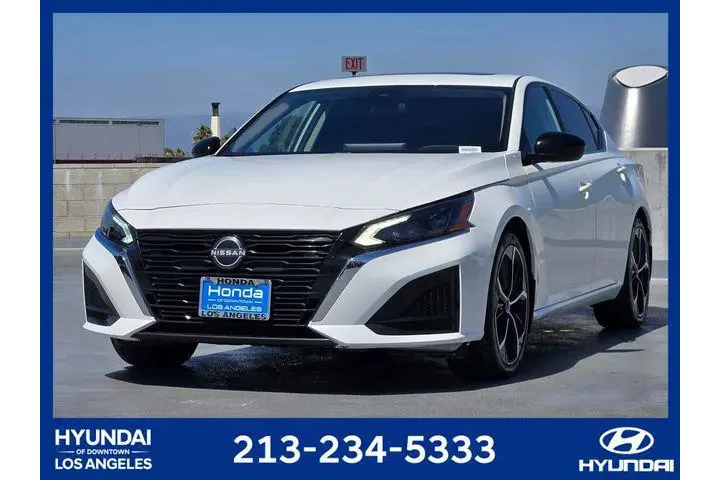 $25995 : Nissan Altima 2023 2.5 SR 4d image 7