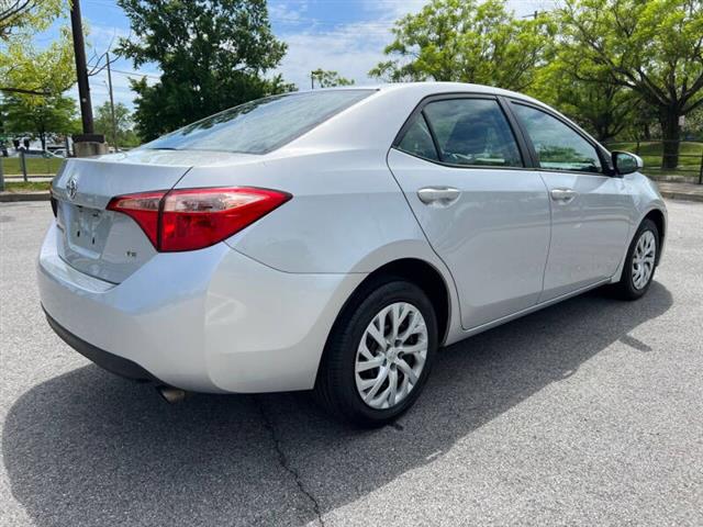 $10900 : 2017 Corolla LE image 8