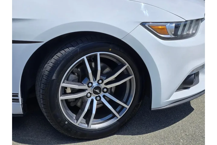 $22998 : Ford Mustang 2016 EcoBoost P image 9