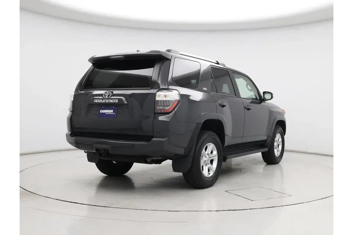 $39998 : Toyota 4Runner 2024 4x4 SR5 image 8