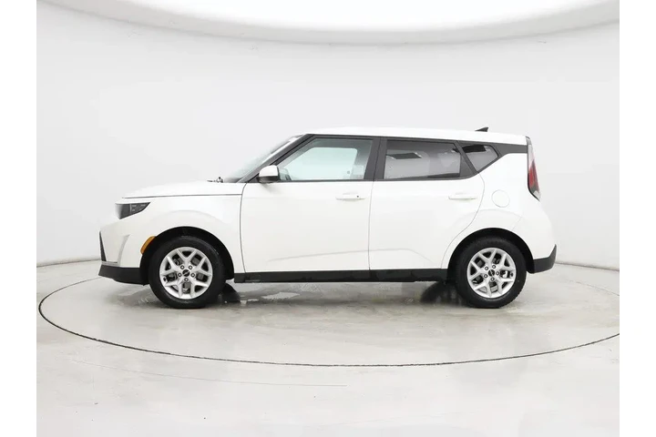 $16998 : Kia Soul 2023 S 4dr Crossove image 3