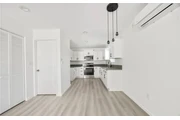 $2500 : 3Bed/2Bat Home in Los Angeles thumbnail