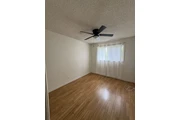 $750 : Recámara en reseda SF valley thumbnail