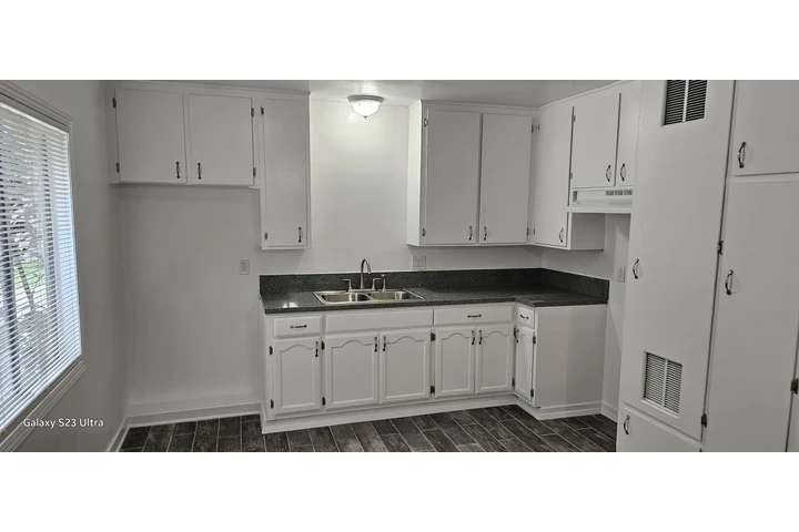 $1775 : APARTAMENTOS DE RENTA CUDAHY image 5