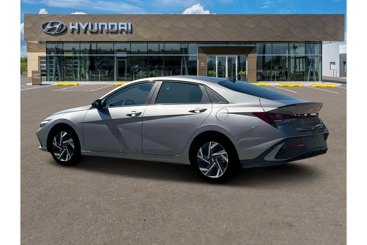 $21500 : Hyundai ELANTRA 2025 SEL Spo image 4