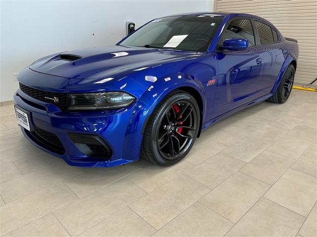 $53406 : Pre-Owned 2022 Charger R/T Sc image 1