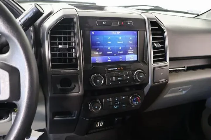 $23108 : Ford F-150 2020 4x2 XLT 4dr image 5