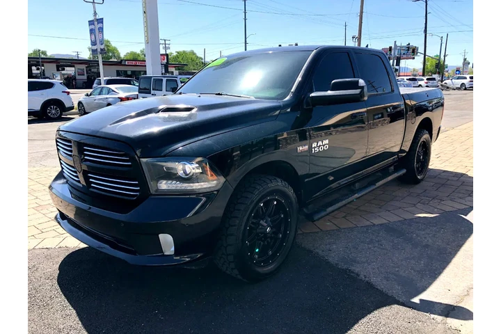 $20817 : 2014 RAM 1500 Sport Crew Cab image 5