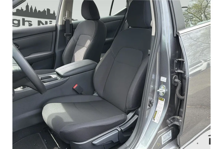 $19977 : Nissan Sentra 2025 S 4dr Sed image 10