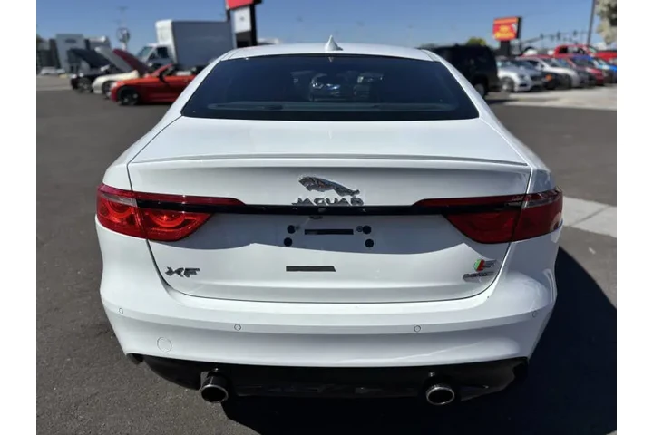 $16999 : 2017 XF S image 8