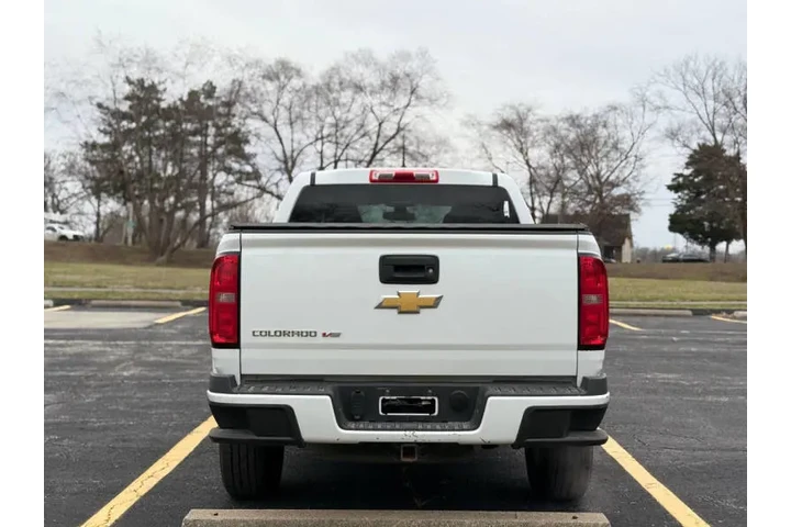 $17999 : 2020 Colorado Work Truck image 7