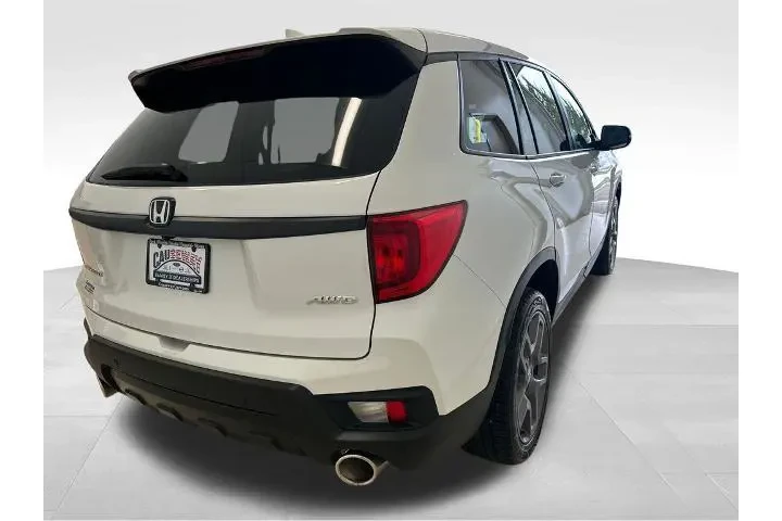 $31598 : Honda Passport 2023 AWD EX-L image 7