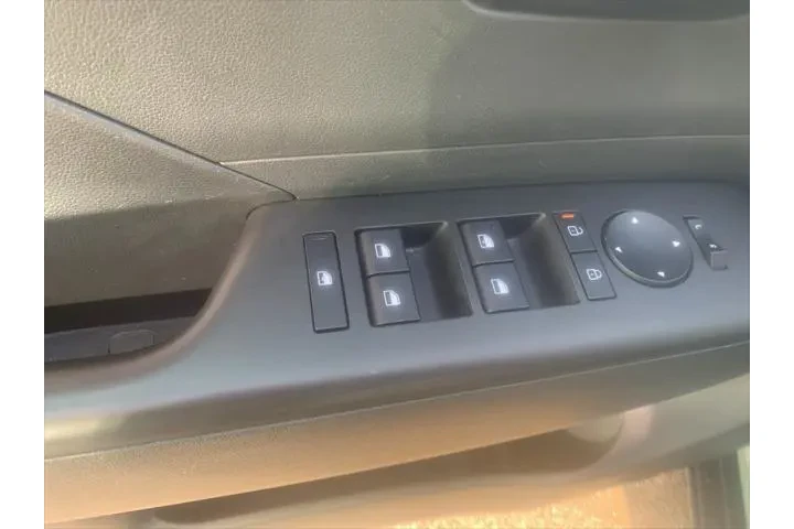 $22988 : Hyundai KONA 2025 AWD SEL 4d image 10