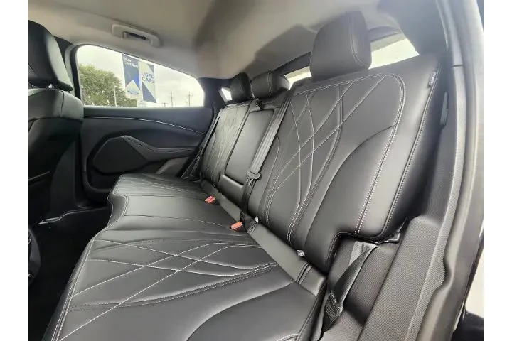 $29998 : Ford Mustang Mach-E 2025 Sel image 8