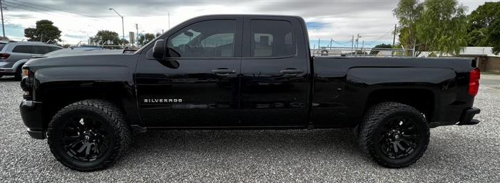 2017 CHEVROLET SILVERADO 1500 image 9