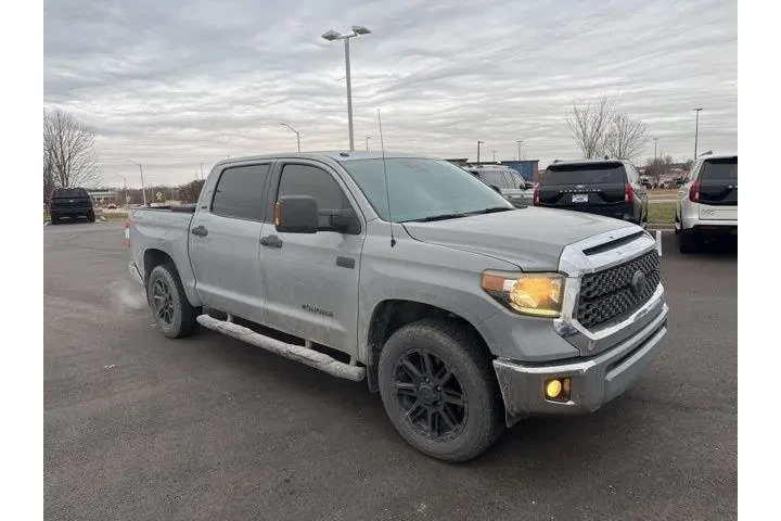 $28000 : Toyota Tundra 2019 4x4 SR5 4 image 1