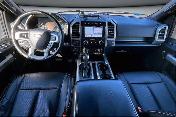 $25250 : Ford F-150 2018 4x4 Lariat 4 image 8