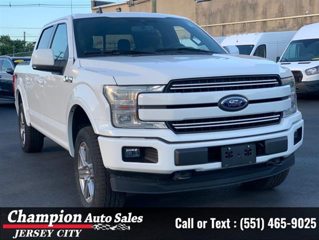 Used 2019 F-150 LARIAT 4WD Su image 7