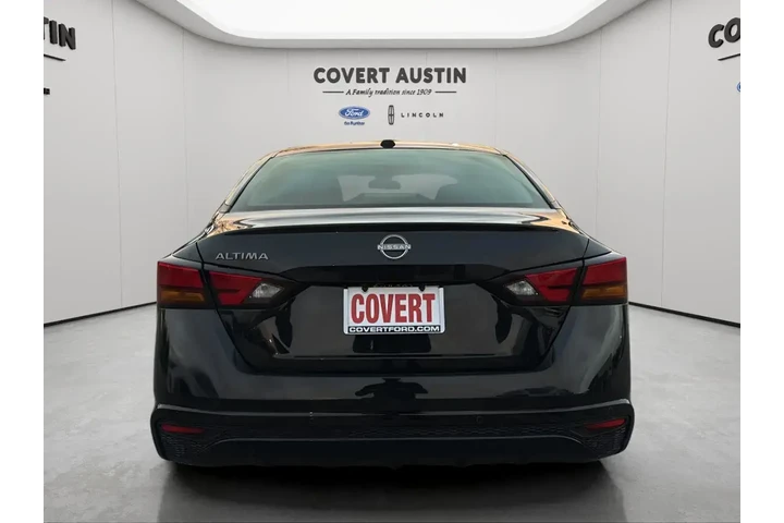 $20556 : Nissan Altima 2025 2.5 SV 4d image 4