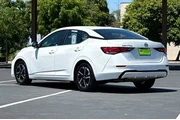 $16998 : Nissan Sentra 2024 SV 4dr Se thumbnail