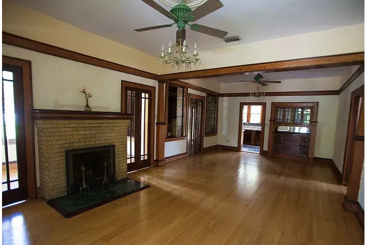 $2000 : HOUSE RENT IN TAMPA FLORIDA ! image 3