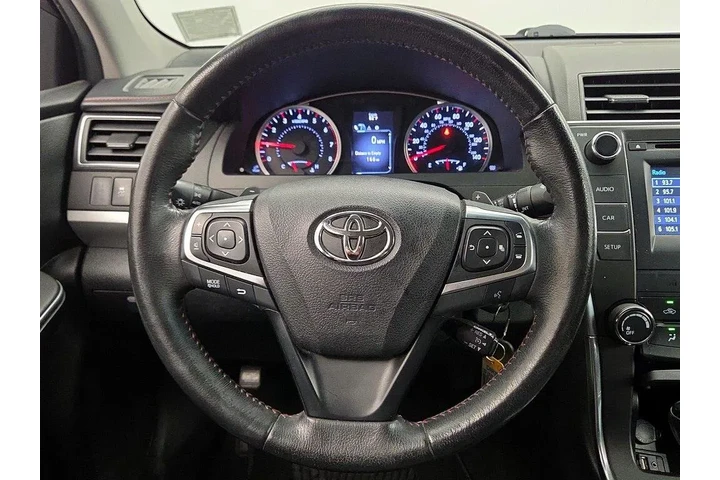$16998 : Toyota Camry 2016 SE 4dr Sed image 10