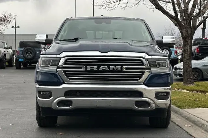 $38995 : Ram 1500 2022 4x4 Laramie 4d image 10
