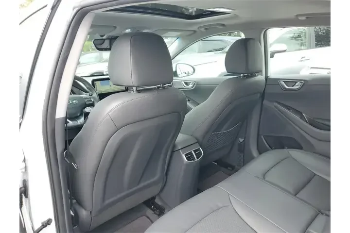 $19990 : Hyundai IONIQ Hybrid 2020 Li image 10