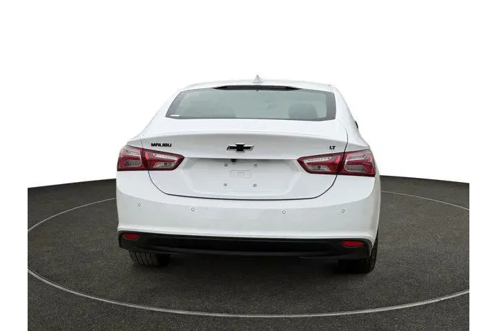 $20887 : Chevrolet Malibu 2024 LT 4dr image 4