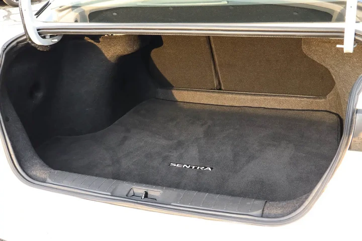 $18488 : 2024 Sentra SV CVT image 9