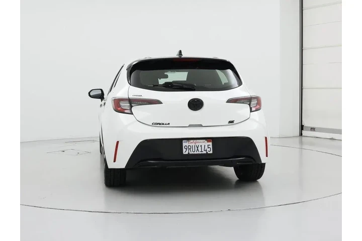 $21998 : Toyota Corolla Hatchback 202 image 6