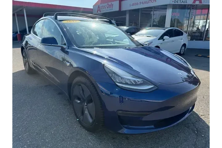 $17999 : Tesla Model 3 2018 Mid Range image 3
