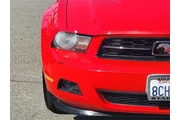 $10491 : Ford Mustang 2012 V6 Premium thumbnail