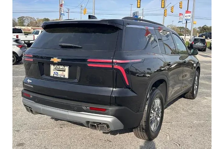 $39970 : Chevrolet Traverse 2025 LT 4 image 3