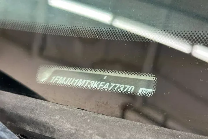 $26485 : Ford Expedition 2019 4x4 Pla image 3