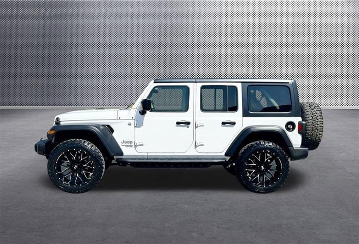 $29997 : 2020 Wrangler Unlimited Sport image 4