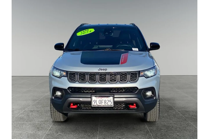 $27518 : Jeep Compass 2024 4x4 Trailh image 8