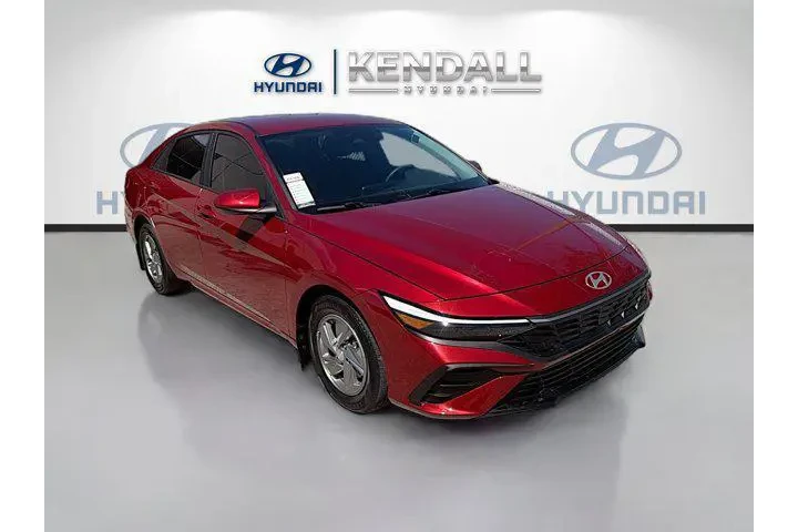 $16497 : Hyundai ELANTRA 2025 SE 4dr image 1
