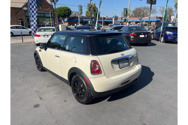 $7995 : 2013 MINI Hardtop Cooper image 8