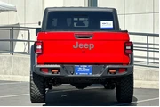 $37900 : Jeep Gladiator 2020 4x4 Moja thumbnail