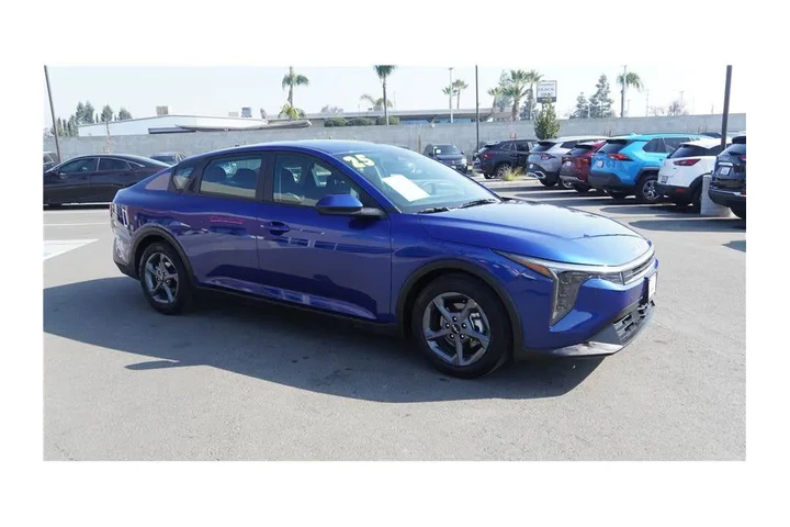 $22984 : 2025 K4 LXS image 4