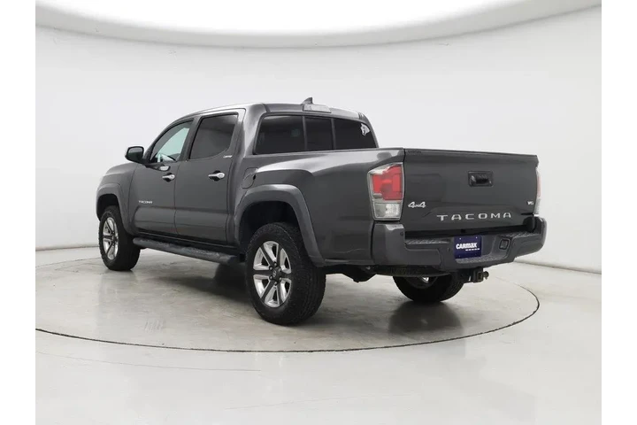 $28998 : Toyota Tacoma 2016 4x4 Limit image 2