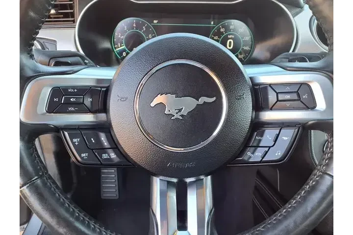 $27999 : Ford Mustang 2022 EcoBoost P image 9