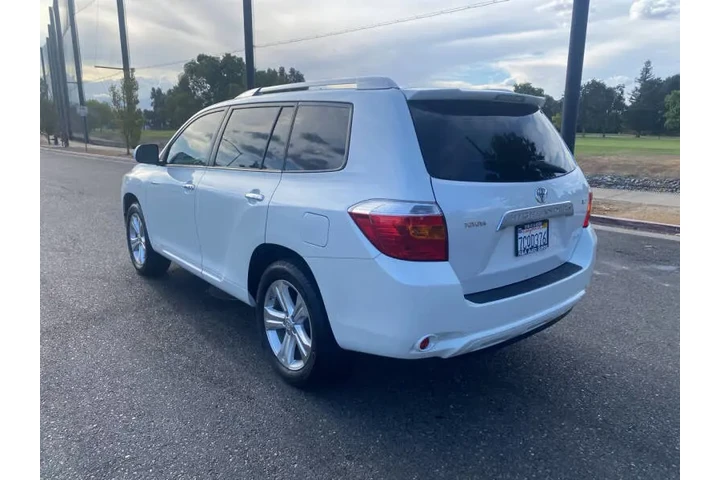 $9950 : 2008 Highlander Limited image 6