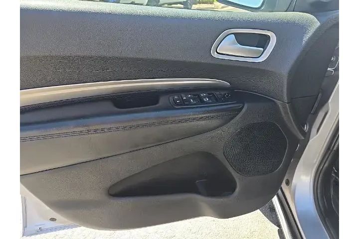 $22060 : Dodge Durango 2020 AWD SXT 4 image 9