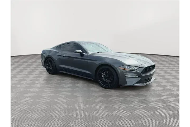 $28500 : Ford Mustang 2020 EcoBoost 2 image 2