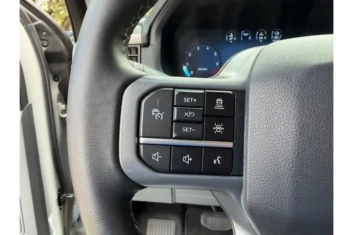 $39484 : Ford F-150 2024 4x2 XLT 4dr image 10