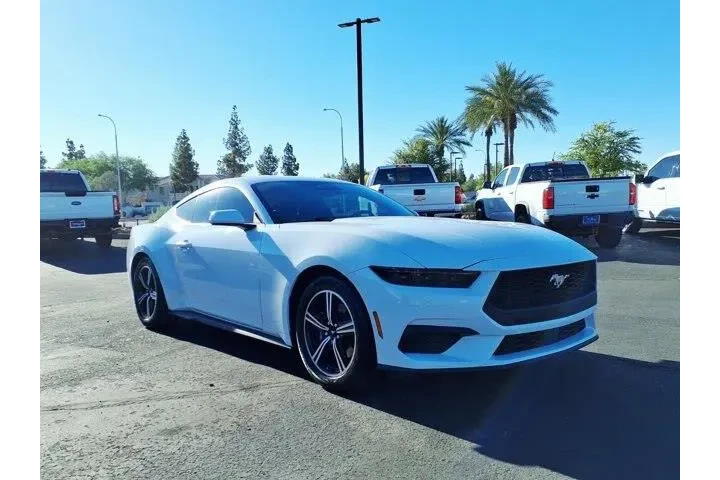 $31316 : Ford Mustang 2025 EcoBoost 2 image 8